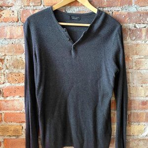 Long sleeve Zara shirt